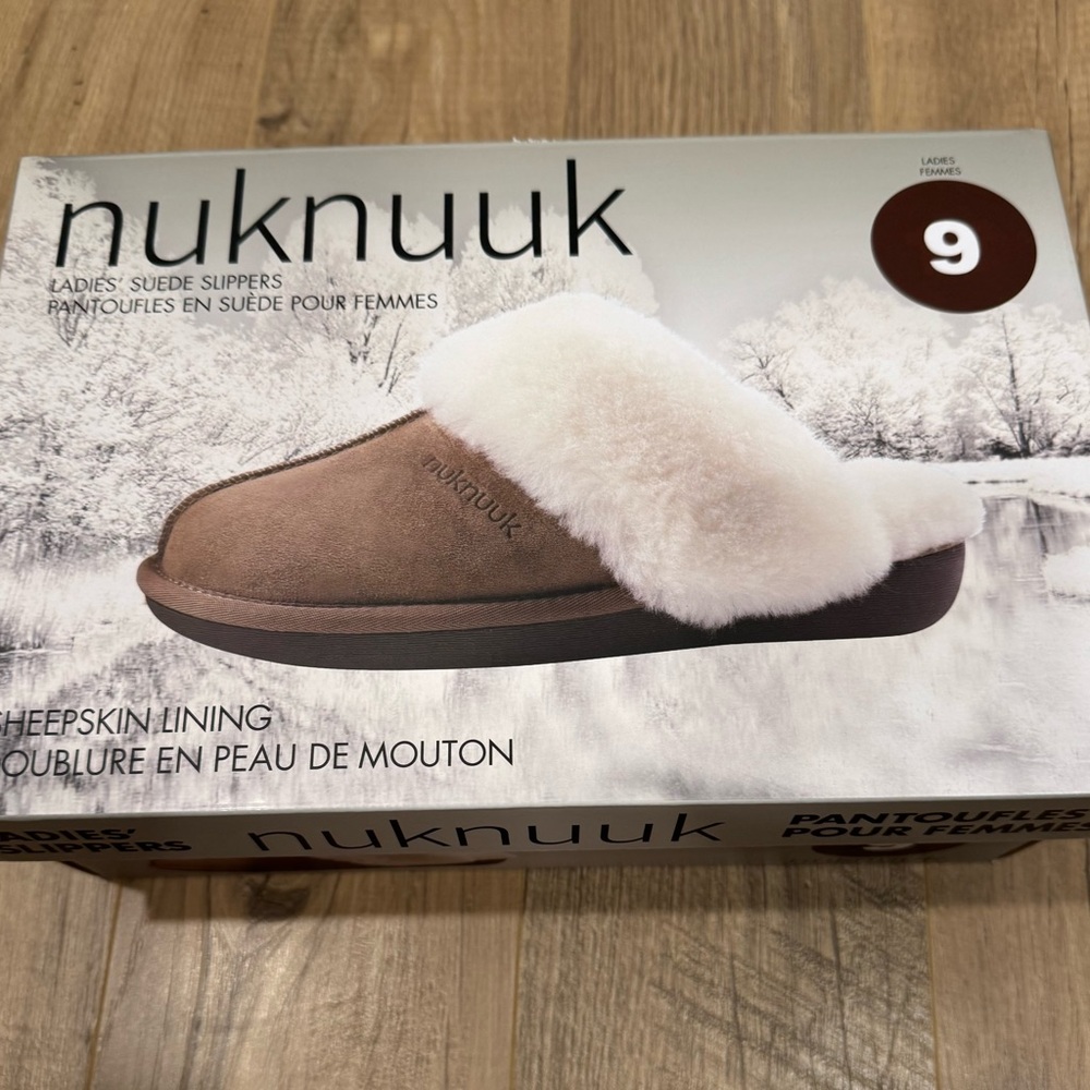 Women's Slippers in Brown and White - Picture 5 of 6